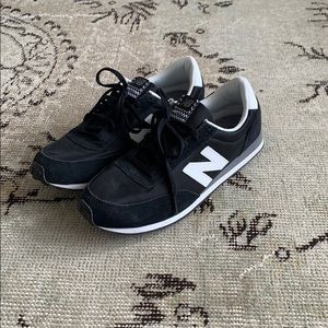 New Balance 410